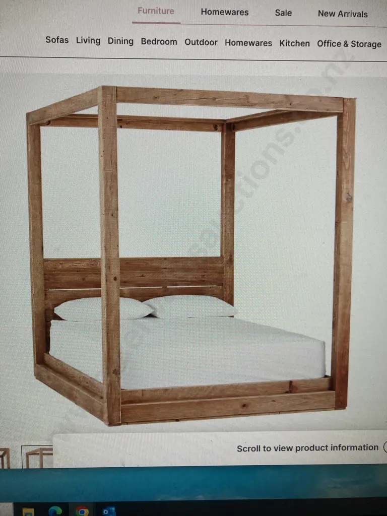 Ex Early Settler Kalise Reclaimed Timber 4 Poster Queen Bed (Requires Assembly) Image 1++